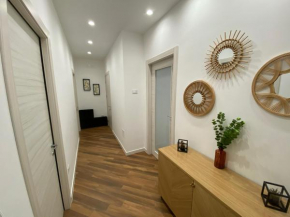 Fly Apartments